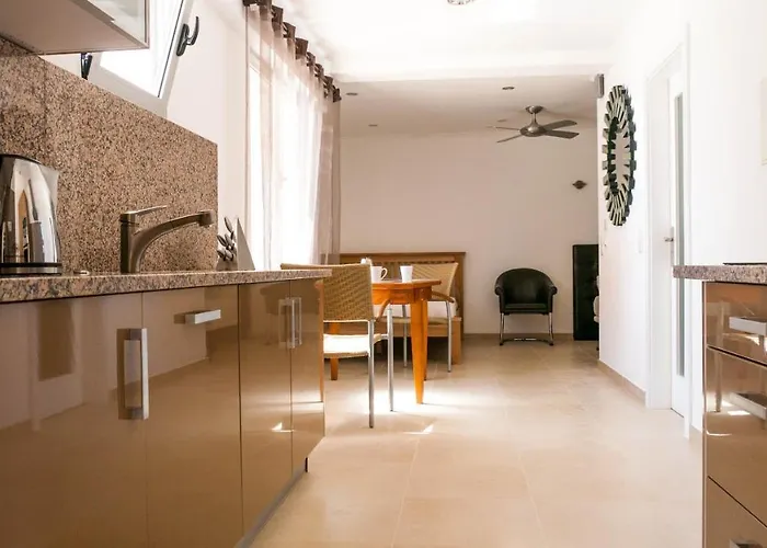 Central Lagos Town Center Apartment Near Marina